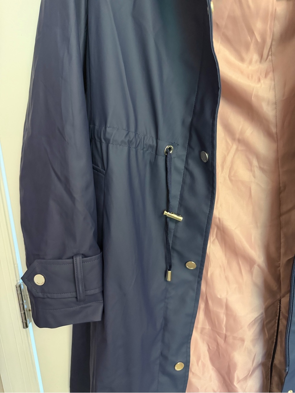 NWT Kate Spade Navy Rain/Trench Coat with Pink Lining size S - Picture 3 of 5